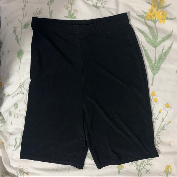 NWOT NASTYGAL BIKE SHORTS - Picture 3 of 5